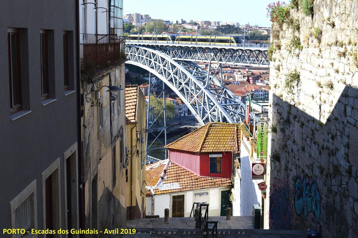 1241- Porto- De Batalha a Ribeira.jpg